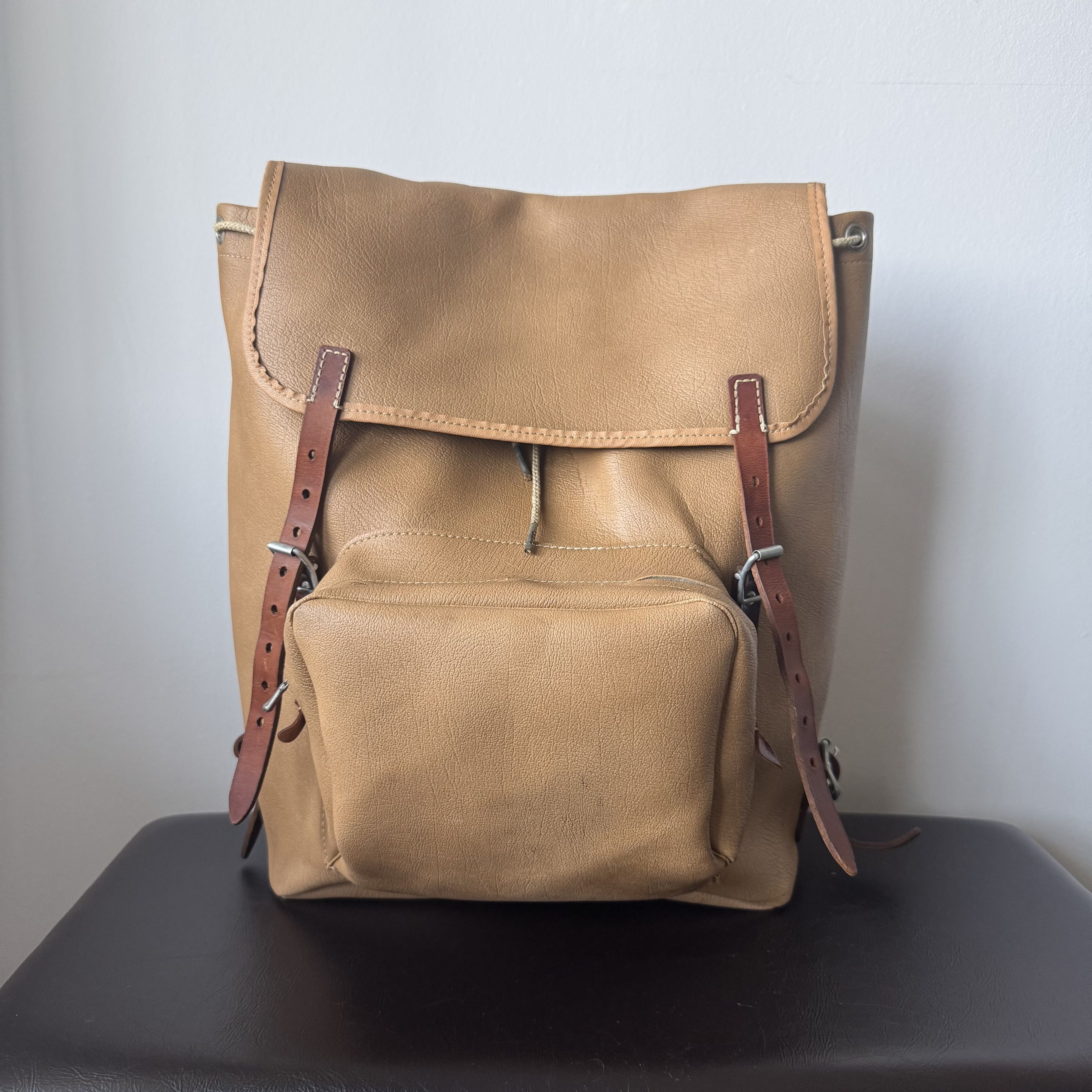 Japanese Brand × Vintage Vintage Army Military Hiking Riri 30s Leather Backpack Size ONE SIZE - 2 Thumbnail