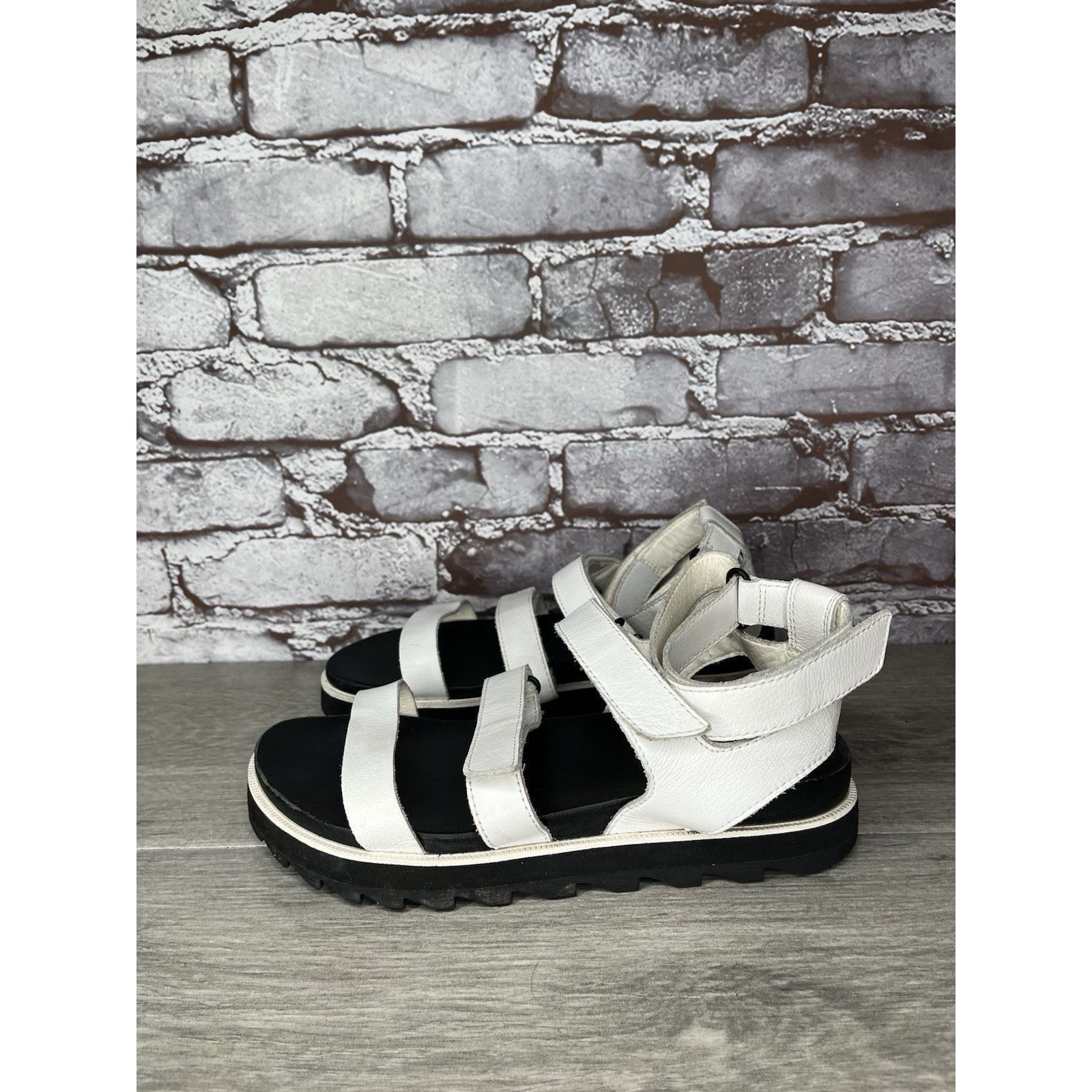 SOREL Sorel Roaming White Leather Multi Strap Platform Sandals Wom Size US 7.5 / IT 37.5 - 17 Thumbnail