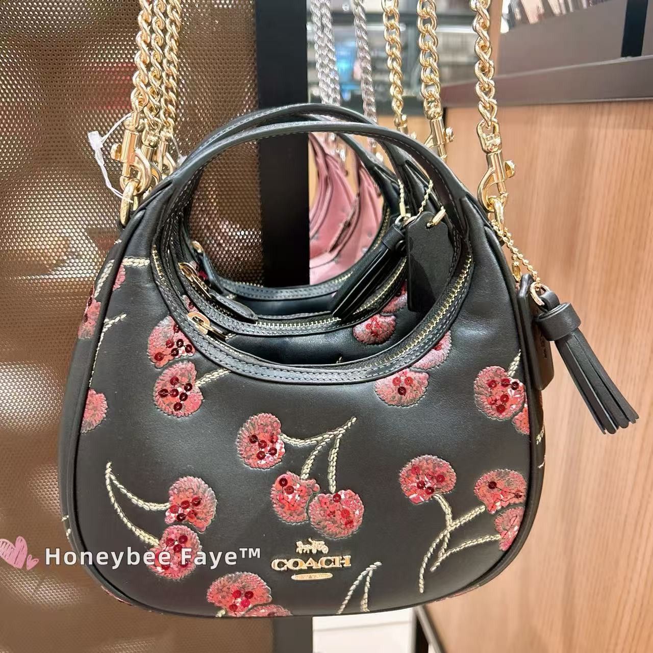 Coach NWT Coach Carmen Mini Crossbody Bag With Cherry Print CCZ22 Size ONE SIZE - 1 Thumbnail