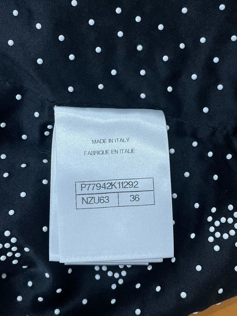 Chanel Chanel 24B blue knitting flower sequin cashmere vest Size XS / US 0-2 / IT 36-38 - 7 Thumbnail