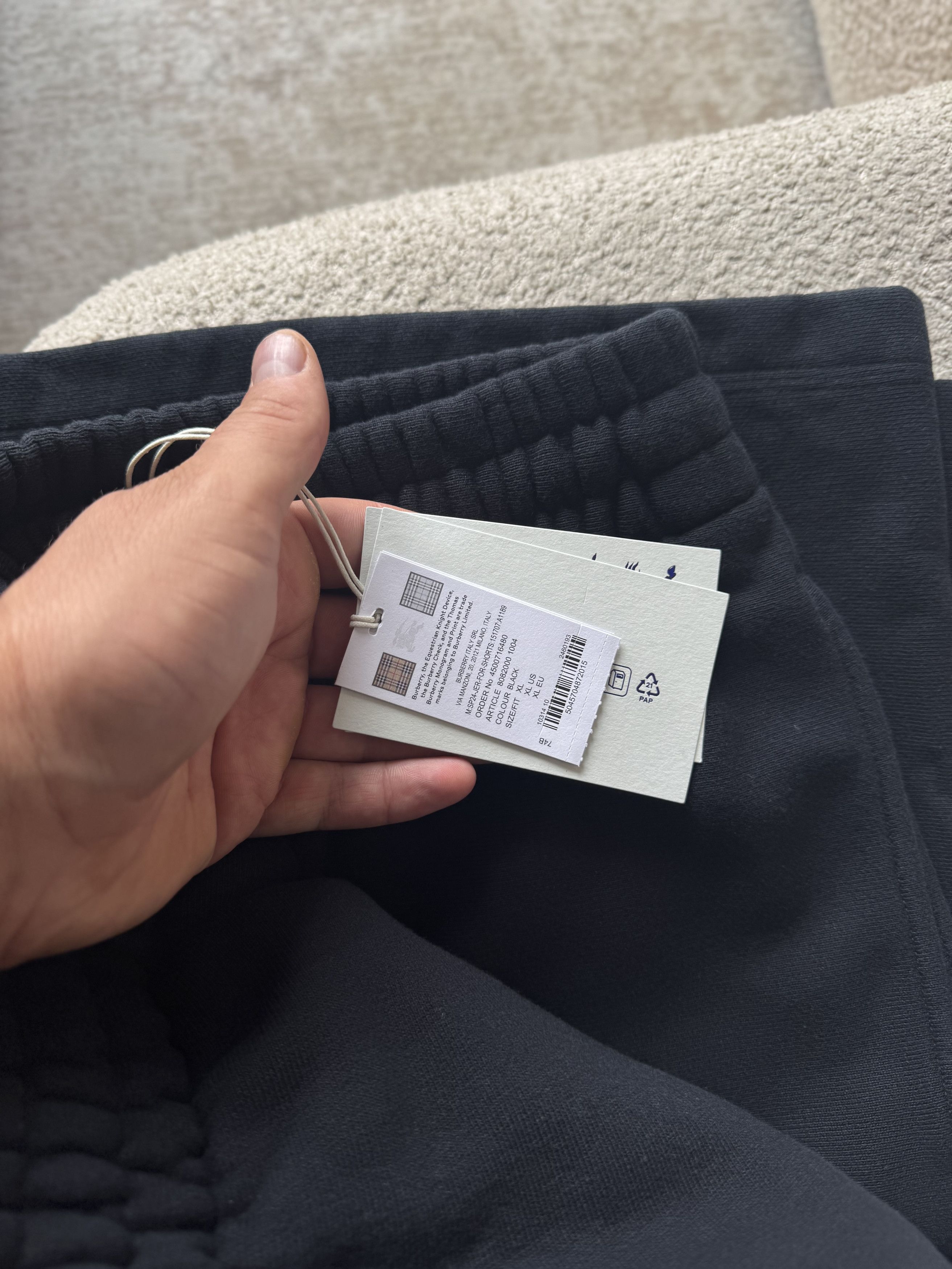 Burberry BURBERRY SHORTS | SIZE XL Size US 36 / EU 52 - 6 Thumbnail