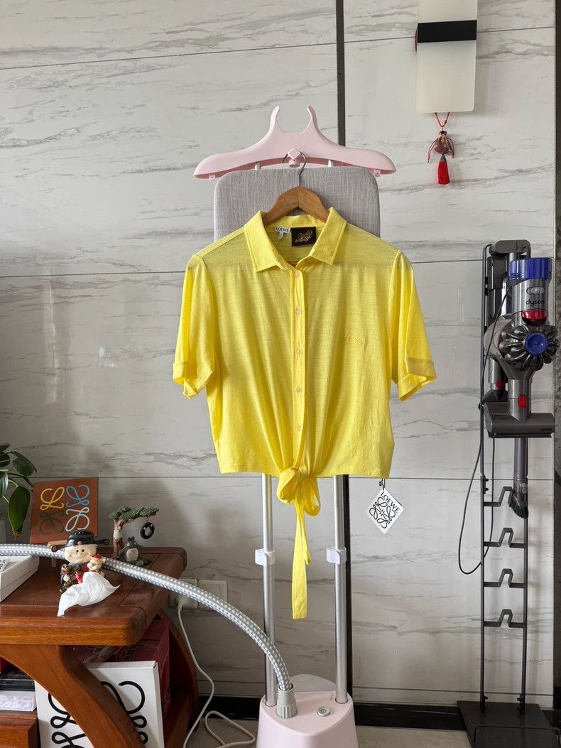 Loewe Loewe Wool short sleeve Size L / US 10 / IT 46 - 1 Thumbnail