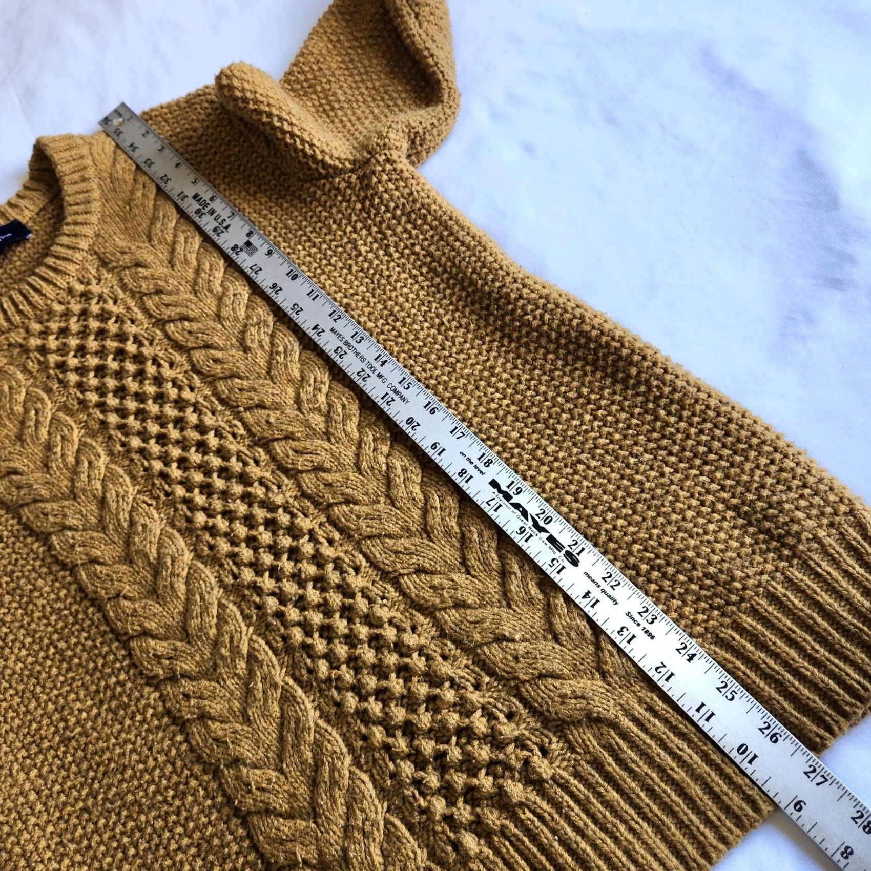 Gap GAP Crew Neck Sweater Men's Size Small Mustard Lambswool Cable Knit Pullover Size US S / EU 44-46 / 1 - 6 Thumbnail