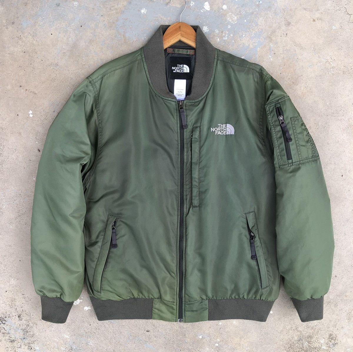 The North Face Vintage The North Face Green Sun Faded Bomber Jacket Size US XL / EU 56 / 4 - 1 Thumbnail
