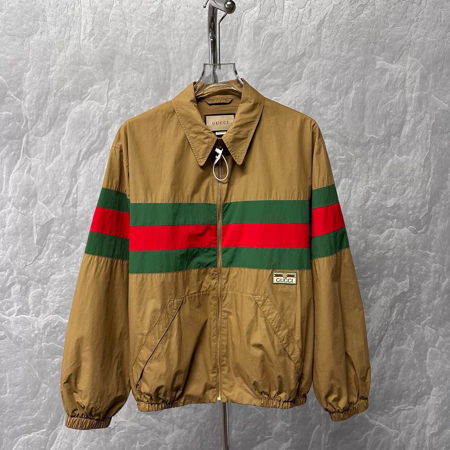 Gucci gucci red green embroidered jacket size 46 Size US M / EU 48-50 / 2 - 1 Thumbnail