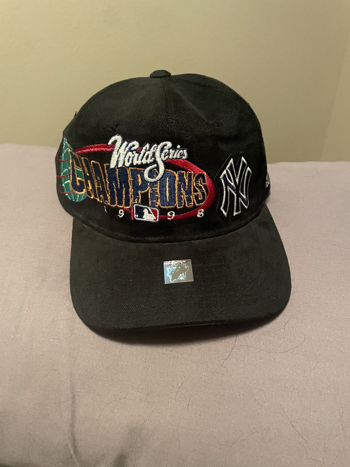 New Era New era Yankees 1998 World Series Champions Vintage Hat Size ONE SIZE - 1 Thumbnail