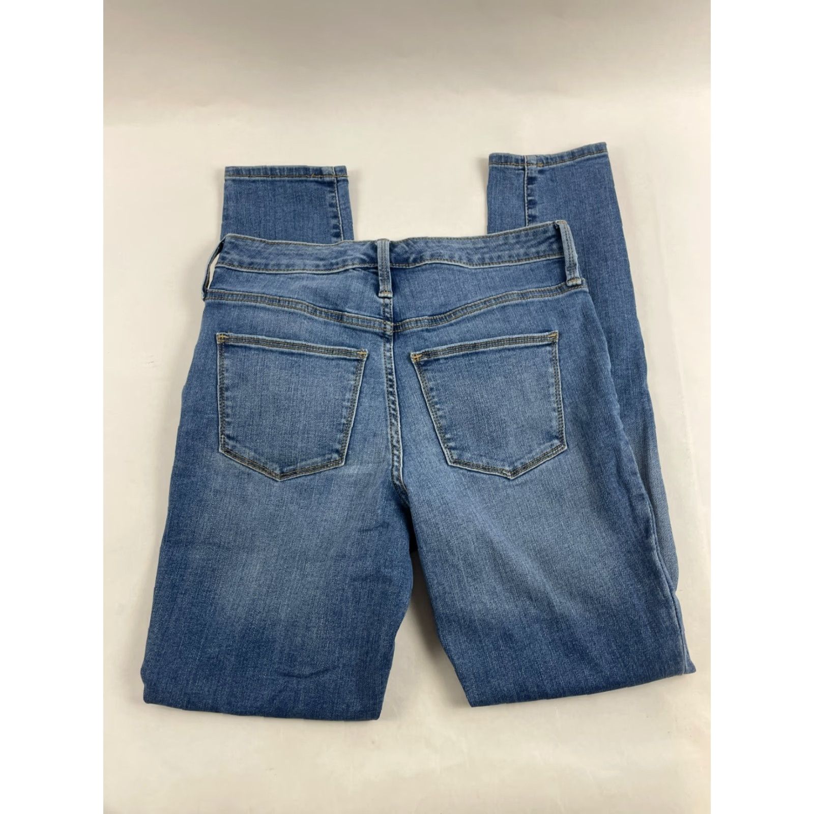 Vintage Universal Thread Jeans Women's 2/26r Blue Denim Skinny Mid Rise Pants Jeans Shirt? Size 28" / US 6 / IT 42 - 2 Thumbnail