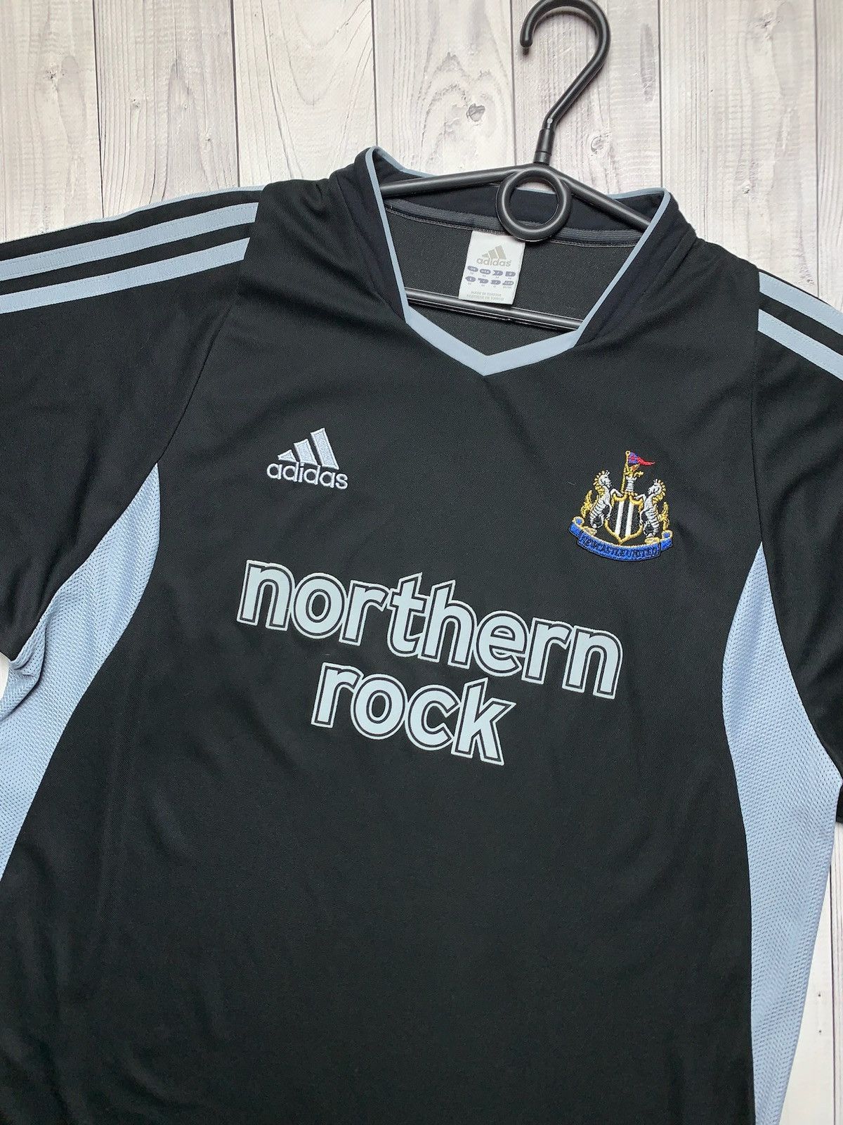 Adidas × Vintage Vintage adidas soccer jersey New Castle United size M Size US M / EU 48-50 / 2 - 2 Thumbnail