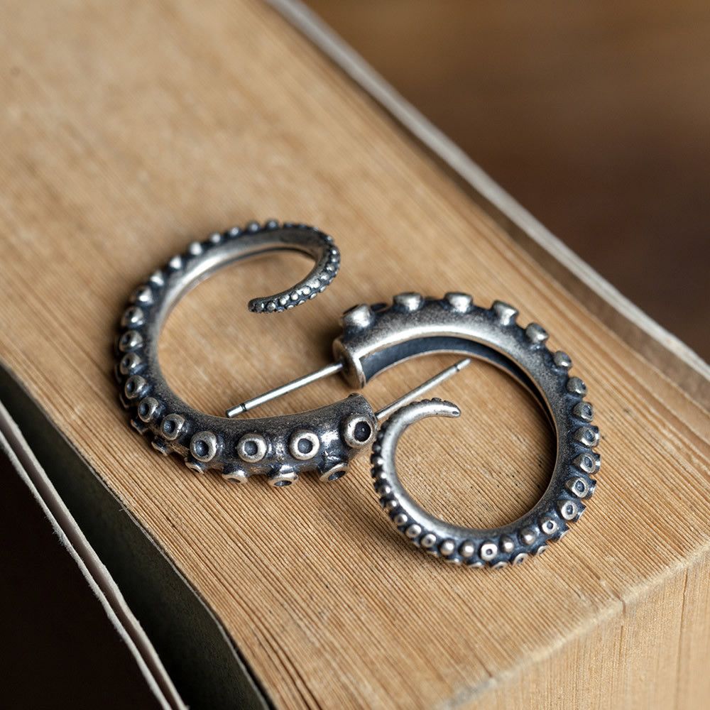 Jewelry Cthulhu Mythos New Trend Earrings One Pairs Chrome Jewelry Size ONE SIZE - 1 Thumbnail