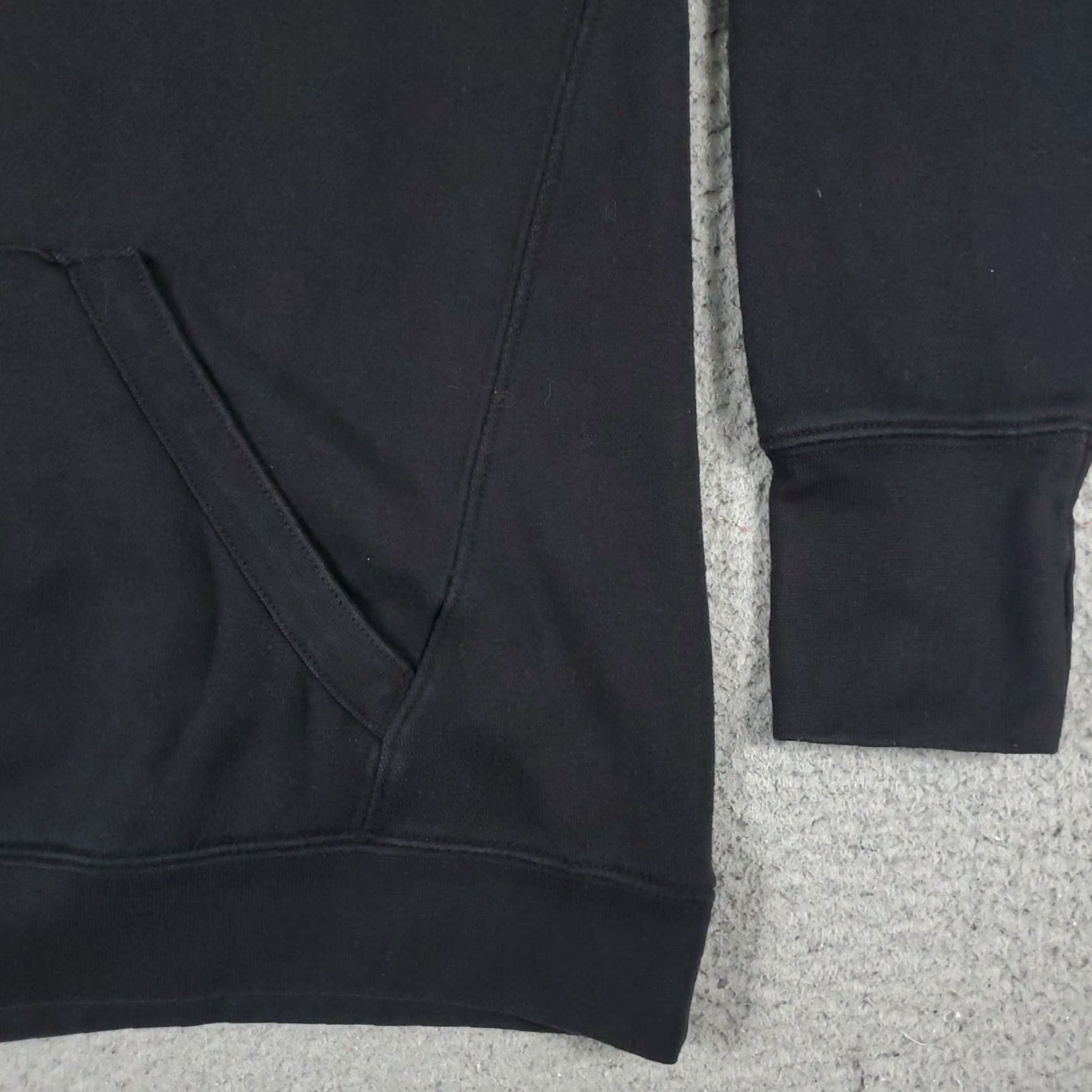 Champion VINTAGE Champion Hoodie Pullover Adult Large Black Casual Men’s Fleece Logo Sweatshirt Size US L / EU 52-54 / 3 - 5 Thumbnail