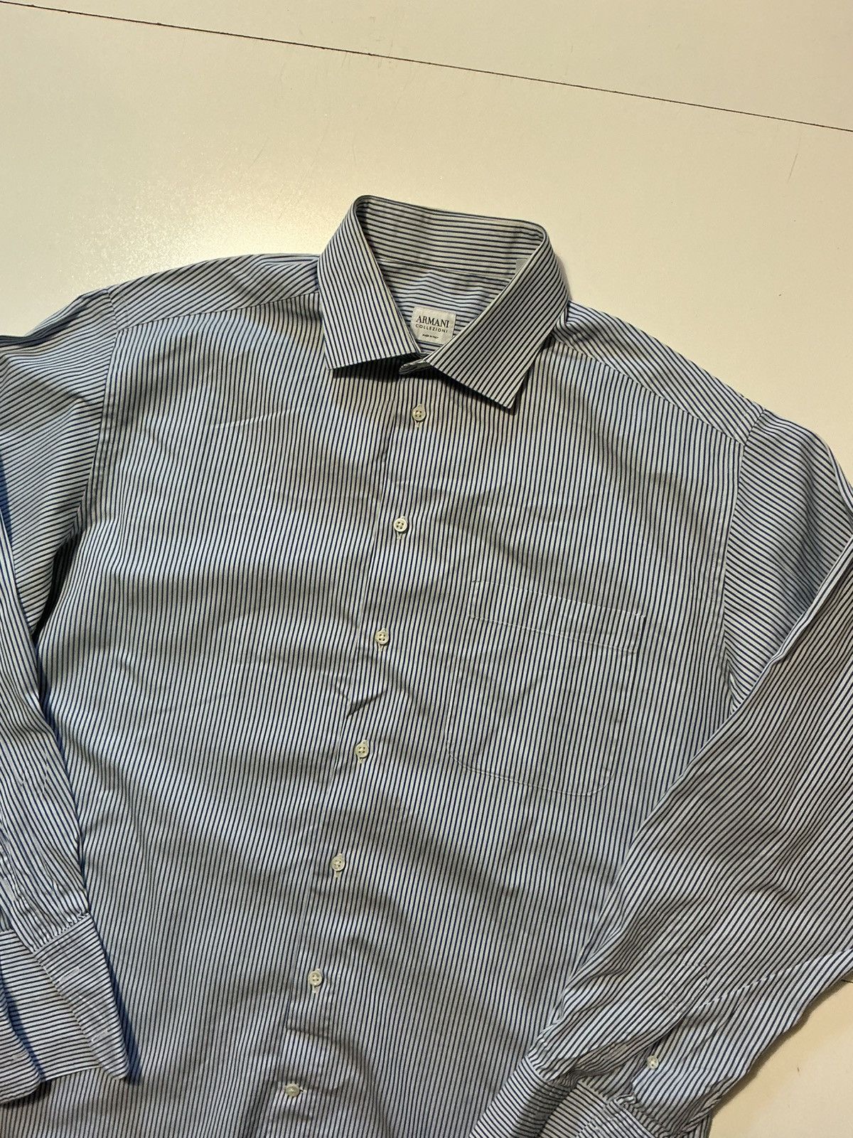 Armani Collezioni Armani Collezioni Made In Italy Striped Button Dress Shirt Size US L / EU 52-54 / 3 - 3 Thumbnail