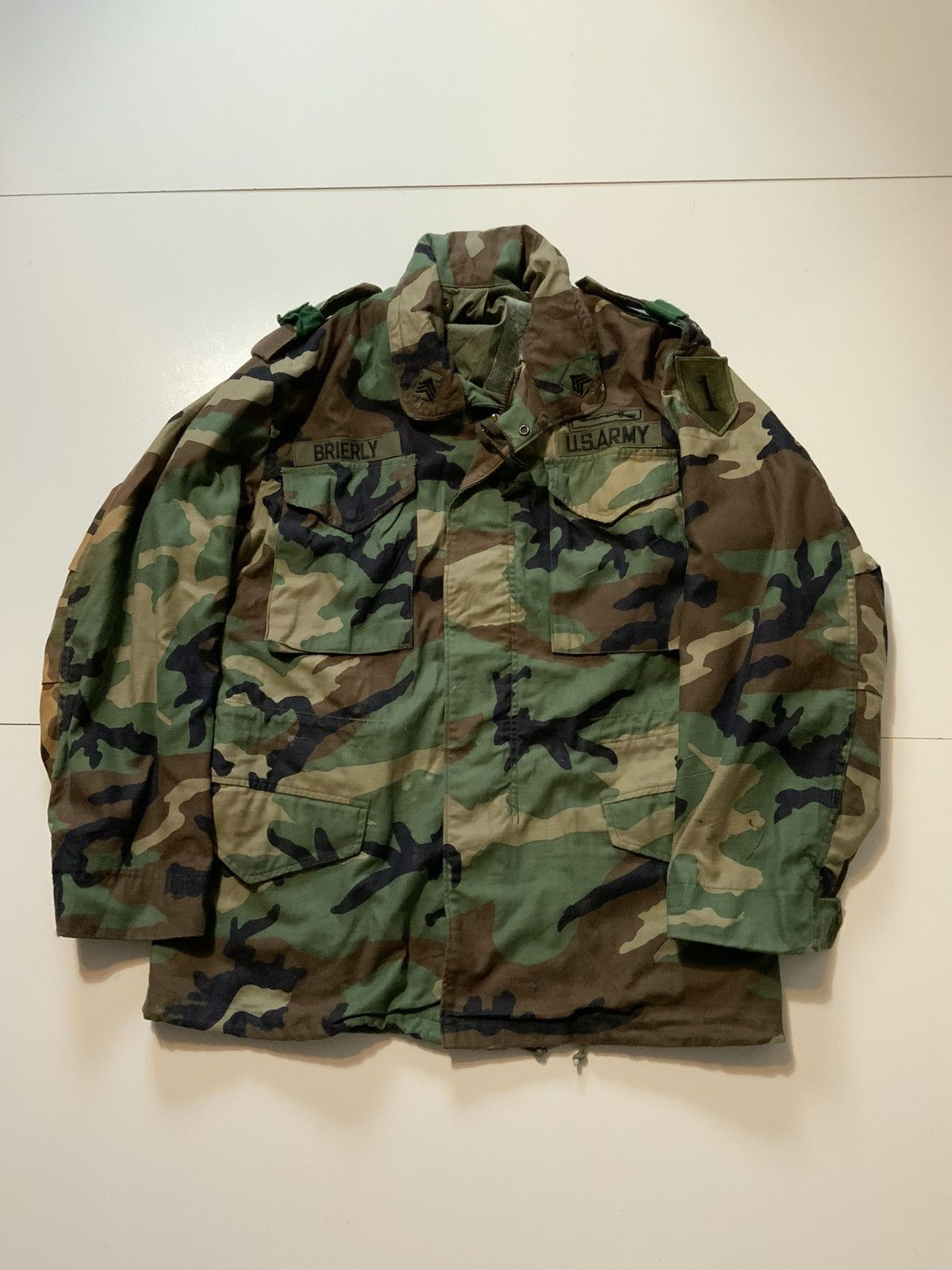 Vintage Vintage US Army Woodland Camo 1st Infantry Field Jacket Size US S / EU 44-46 / 1 - 1 Thumbnail