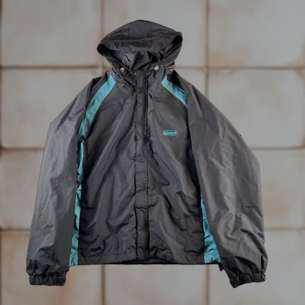 Vintage Coleman Windbreaker Jacket L/XL Men's Black Blue Green Lightweight Outdoor Windbreaker Nylon Zip Velcro Jacket Mens Size US L / EU 52-54 / 3 - 1 Thumbnail