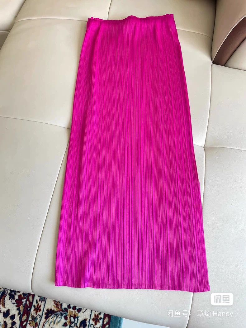 Issey Miyake Issey Miyake size:1 Pink Ripple Color series pleated skirt Size 22" - 1 Thumbnail