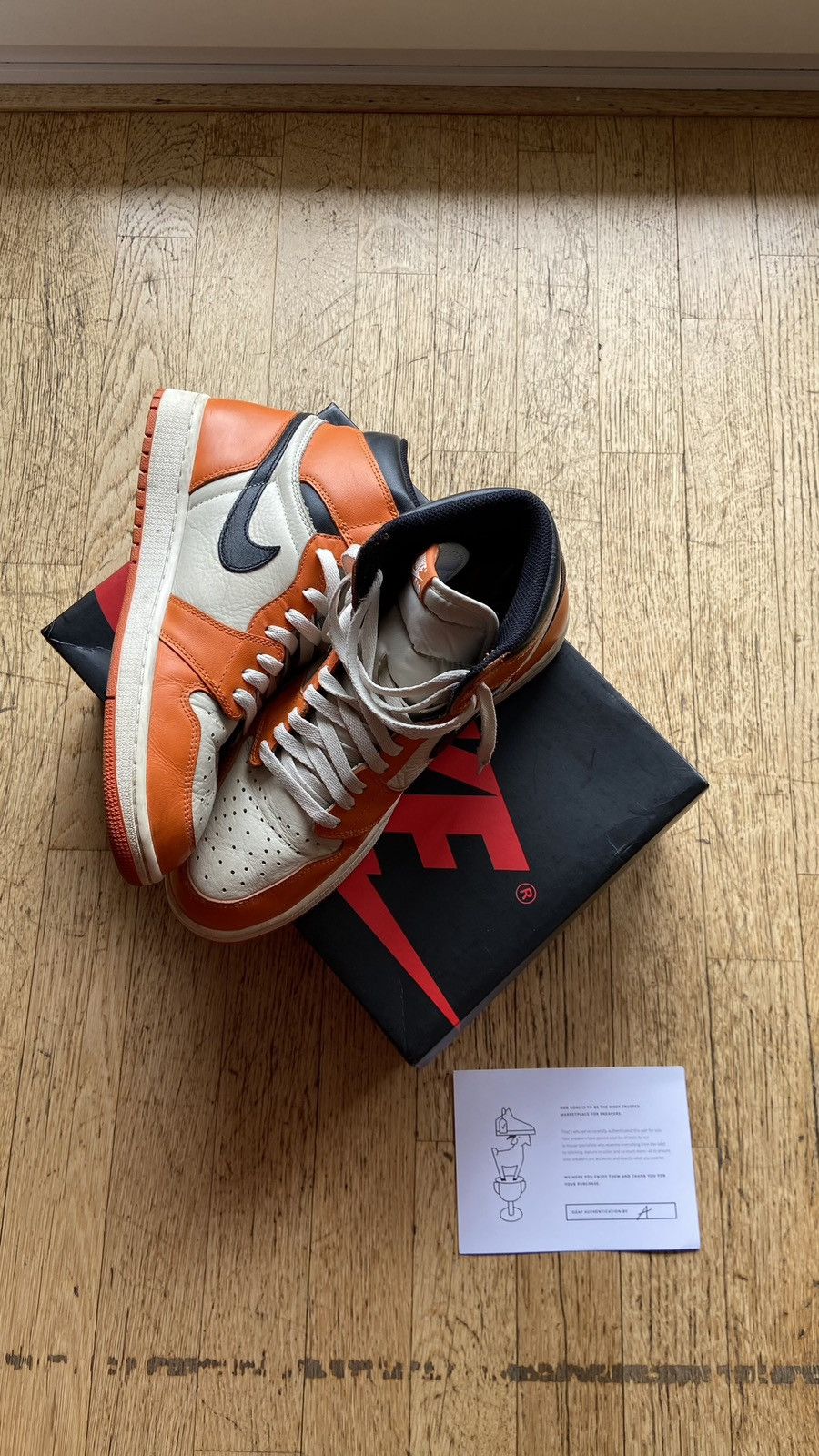 Nike Air Jordan 1 Retro High OG 'Shattered Backboard Away' Size US 10.5 / EU 43-44 - 1 Thumbnail