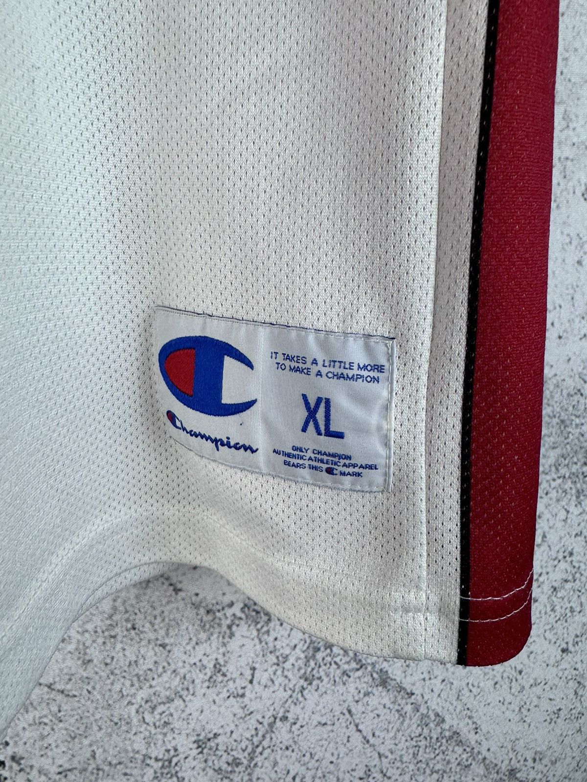 Champion Vintage Champion Miami Heat Shaquille O'Neal #32 NBA Jersey Size US S / EU 44-46 / 1 - 5 Thumbnail