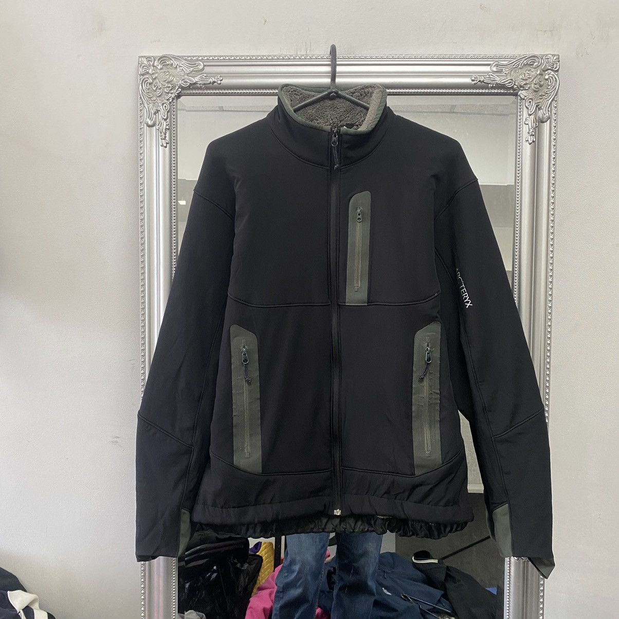 Arc'teryx Vintage Arcteryx Soft Shell Jacket Polartec Black GoprCore Size US L / EU 52-54 / 3 - 1 Thumbnail