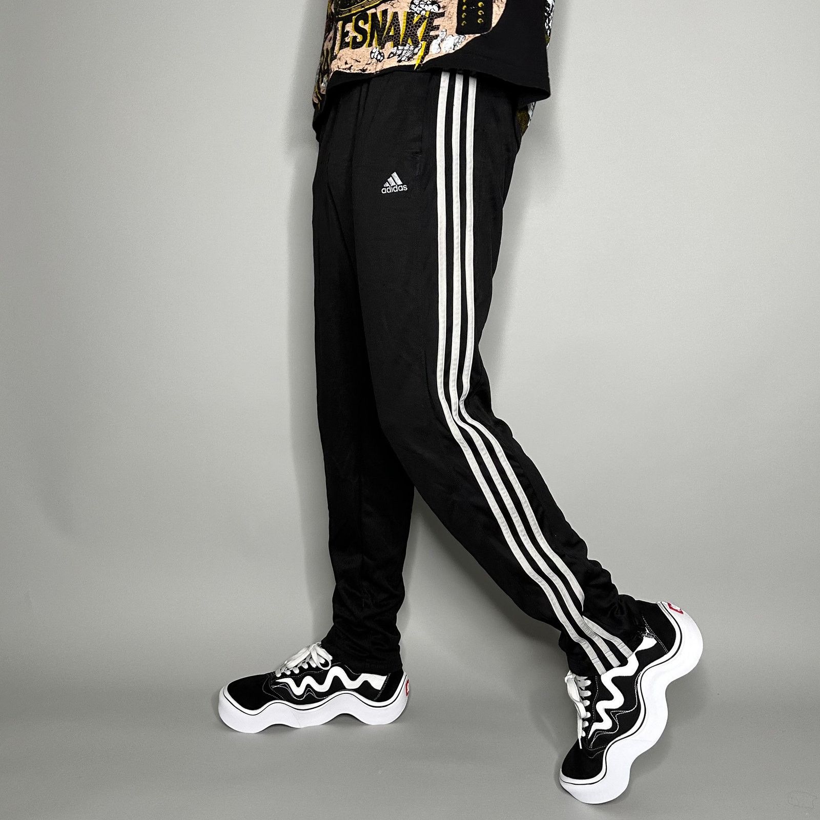Adidas Vintage Y2K Adidas Joggers Mens L Slim Fit Black Polyester Size US 34 / EU 50 - 1 Thumbnail