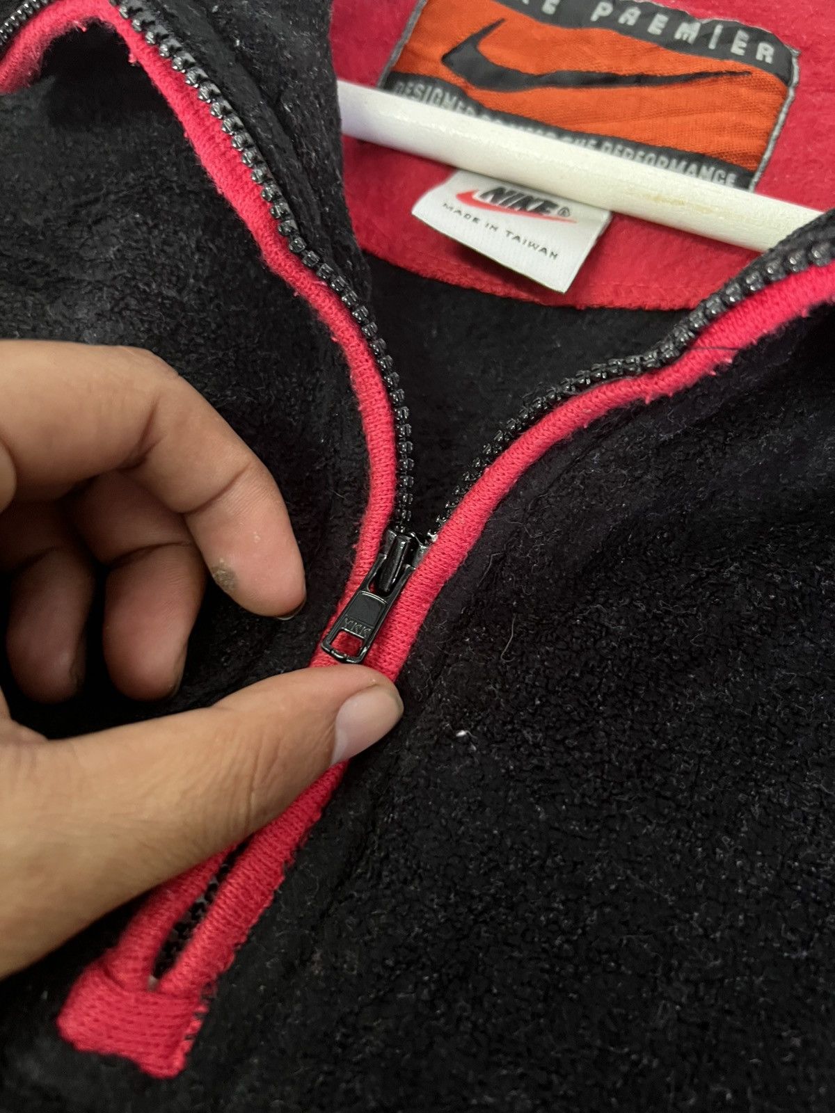 Nike × Vintage Vintage 90s Nike Half Zipper Size US M / EU 48-50 / 2 - 7 Thumbnail