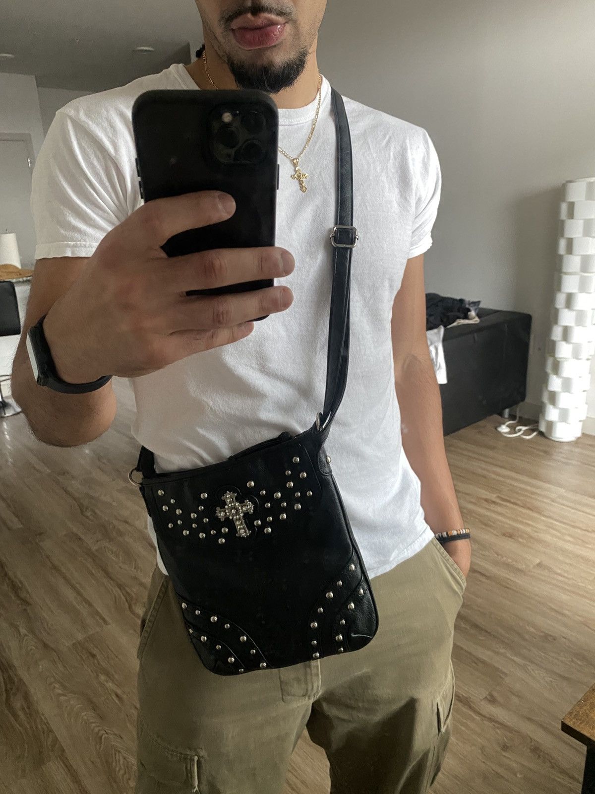 Other Y2K Black Cross Goth Grunge Leather Shoulder Bag Chrome Size ONE SIZE - 7 Thumbnail