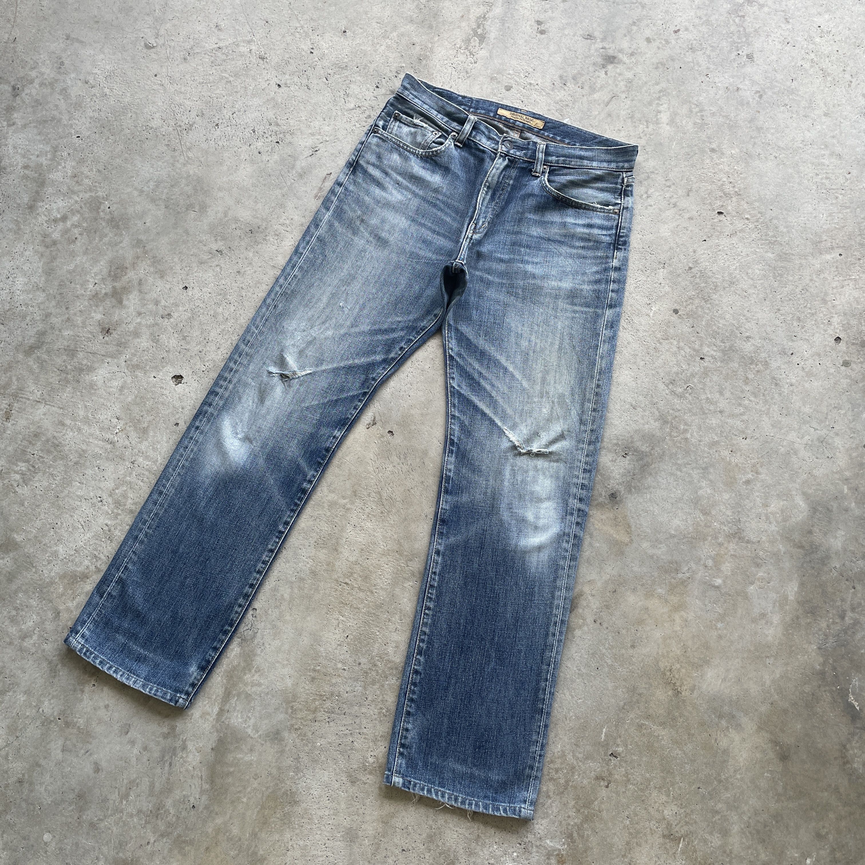 Japanese Brand VINTAGE JAPANESE JEANS FADED DISTRESSED PANTS DENIM W32 Size US 32 / EU 48 - 1 Thumbnail