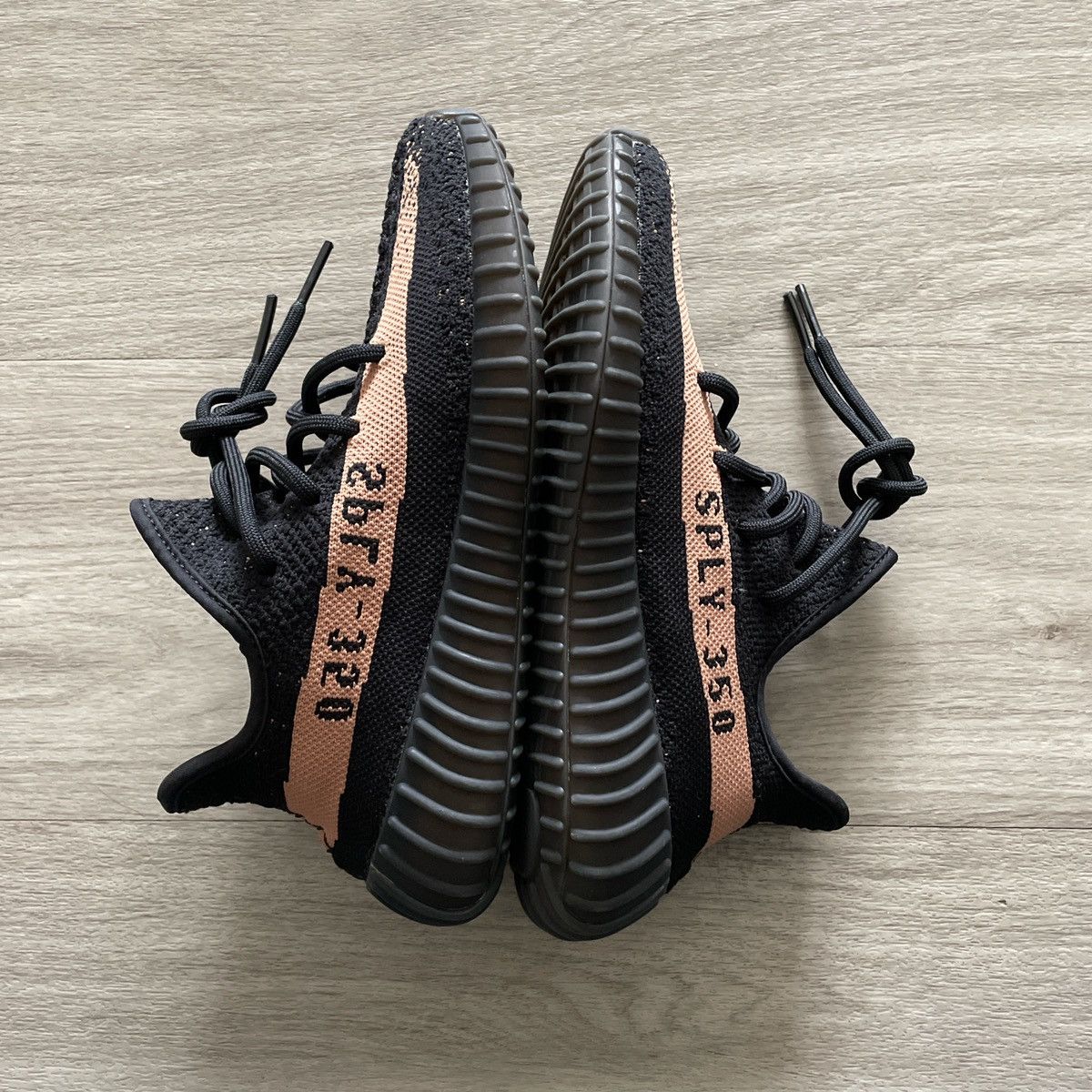 Adidas Adidas Yeezy 350 V2 boost copper Size US 5 / EU 37 - 2 Thumbnail