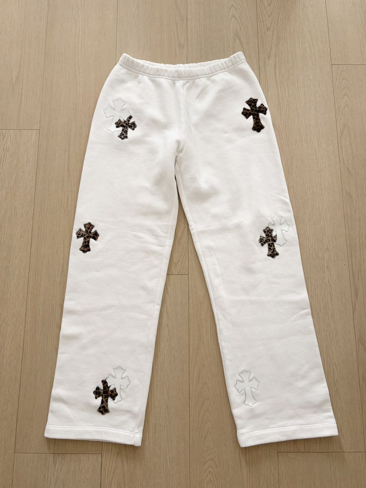 Chrome Hearts Chrome Hearts Cheetah And White Leather Patches Sweatpants Size US 30 / EU 46 - 1 Thumbnail