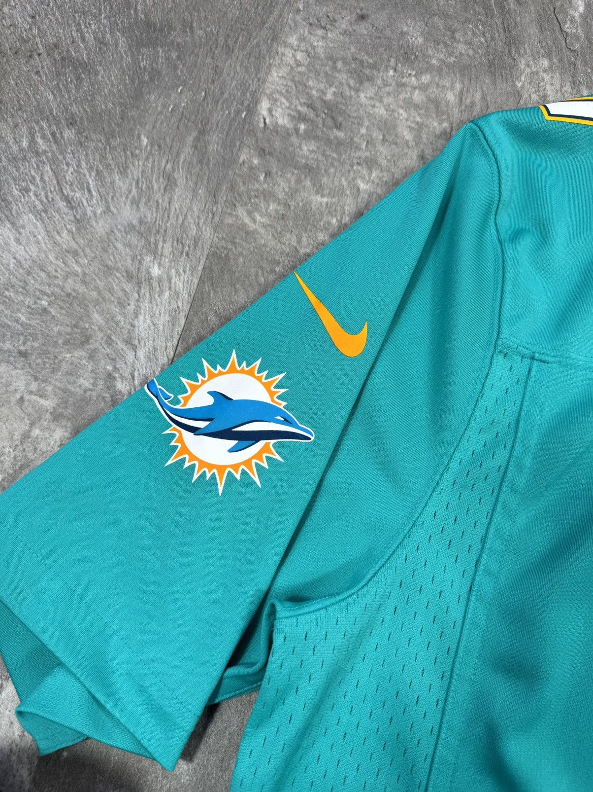 Nike Nike Miami Dolphins NFL Ryan Tannehill #17 Home Jersey Size US L / EU 52-54 / 3 - 4 Thumbnail