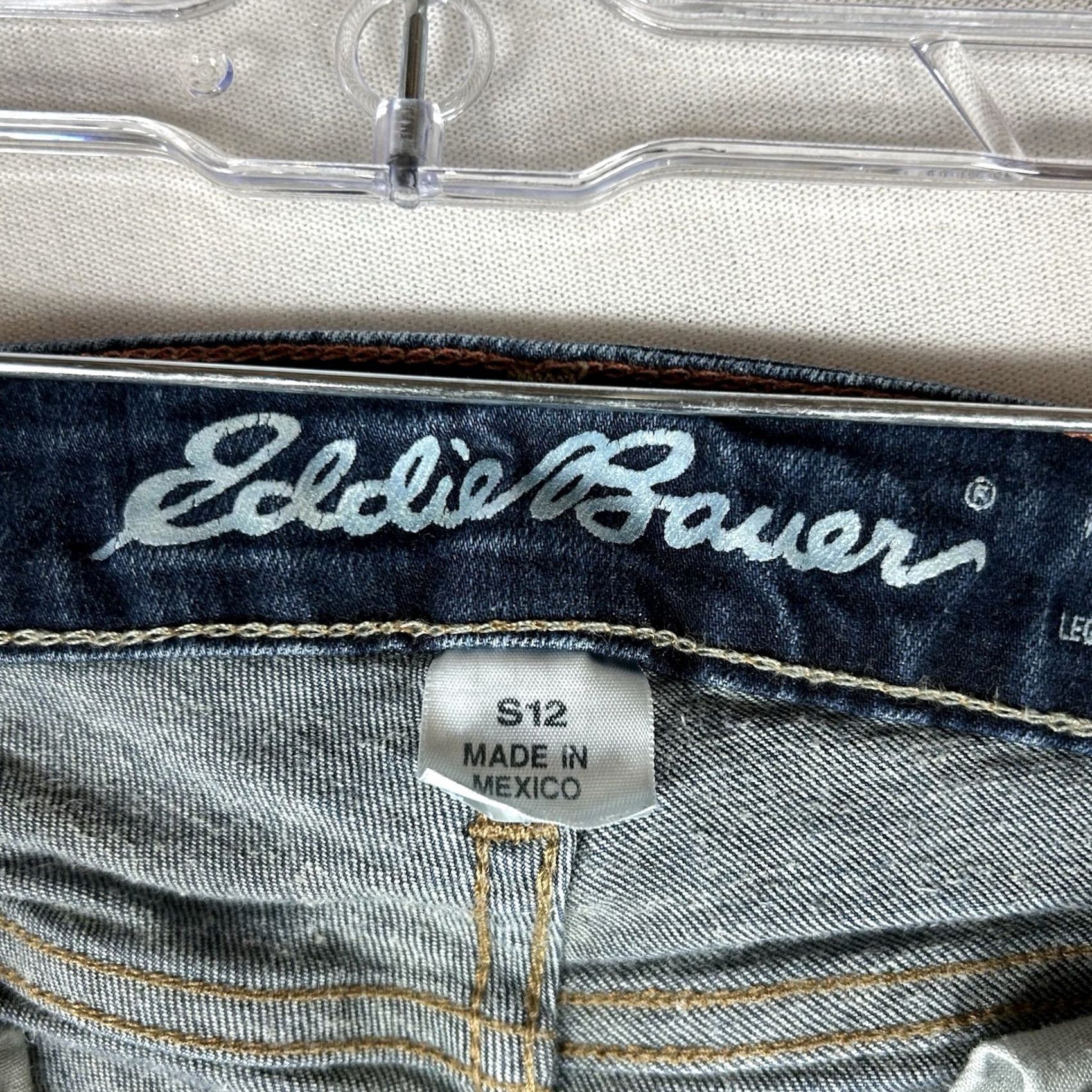 Eddie Bauer Eddie Bauer Jeans Womens 12S Blue Denim Straight Mid Rise Dark Wash 5-Pocket Cotton Blend材 Size 34" / US 12 / IT 48 - 5 Thumbnail
