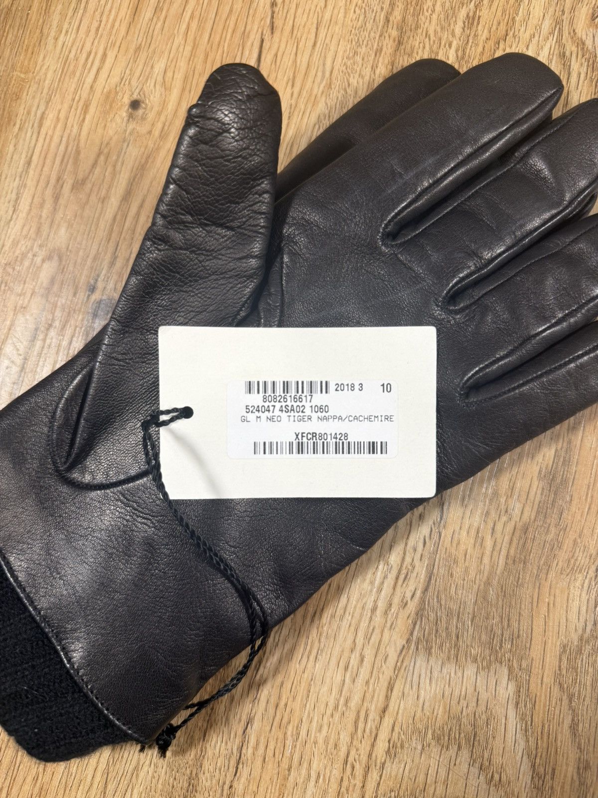 Gucci Gucci Tiger Head Nappa Leather & Cashmere Gloves – Black Size ONE SIZE - 8 Thumbnail