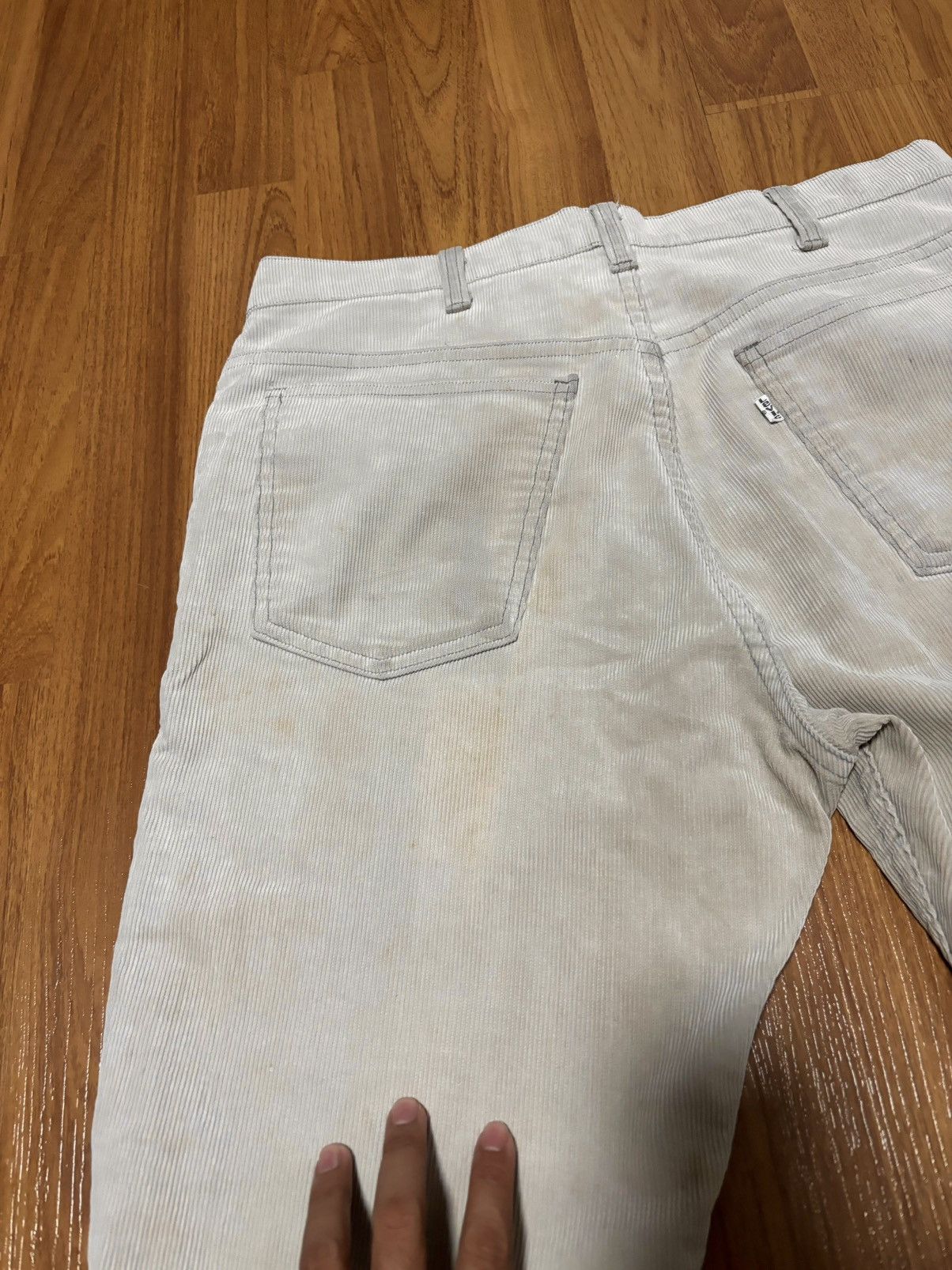 Levi's Vintage Levi’s Corduroy Flares Size US 32 / EU 48 - 11 Thumbnail