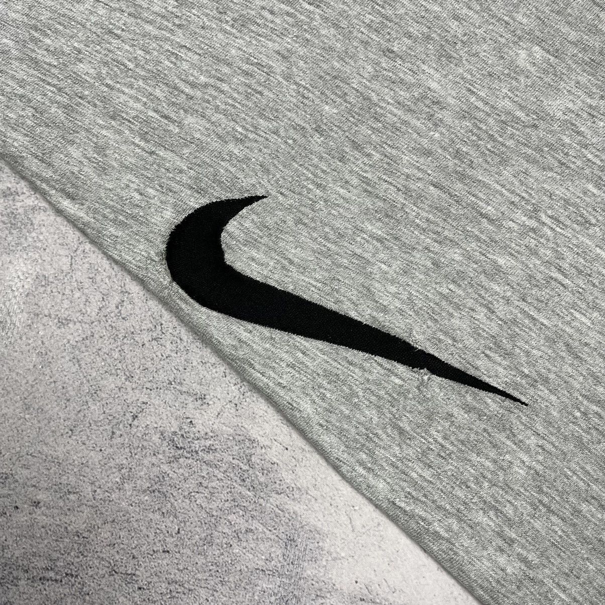 Nike Vintage Nike big swoosh rare tee 90’s Size US L / EU 52-54 / 3 - 11 Thumbnail