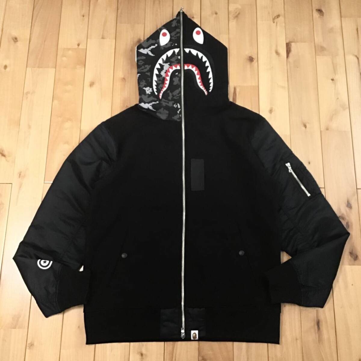 Bape BAPE Digital Camo Military Shark Full Zip Hoodie Jacket APE Size US L / EU 52-54 / 3 - 1 Thumbnail