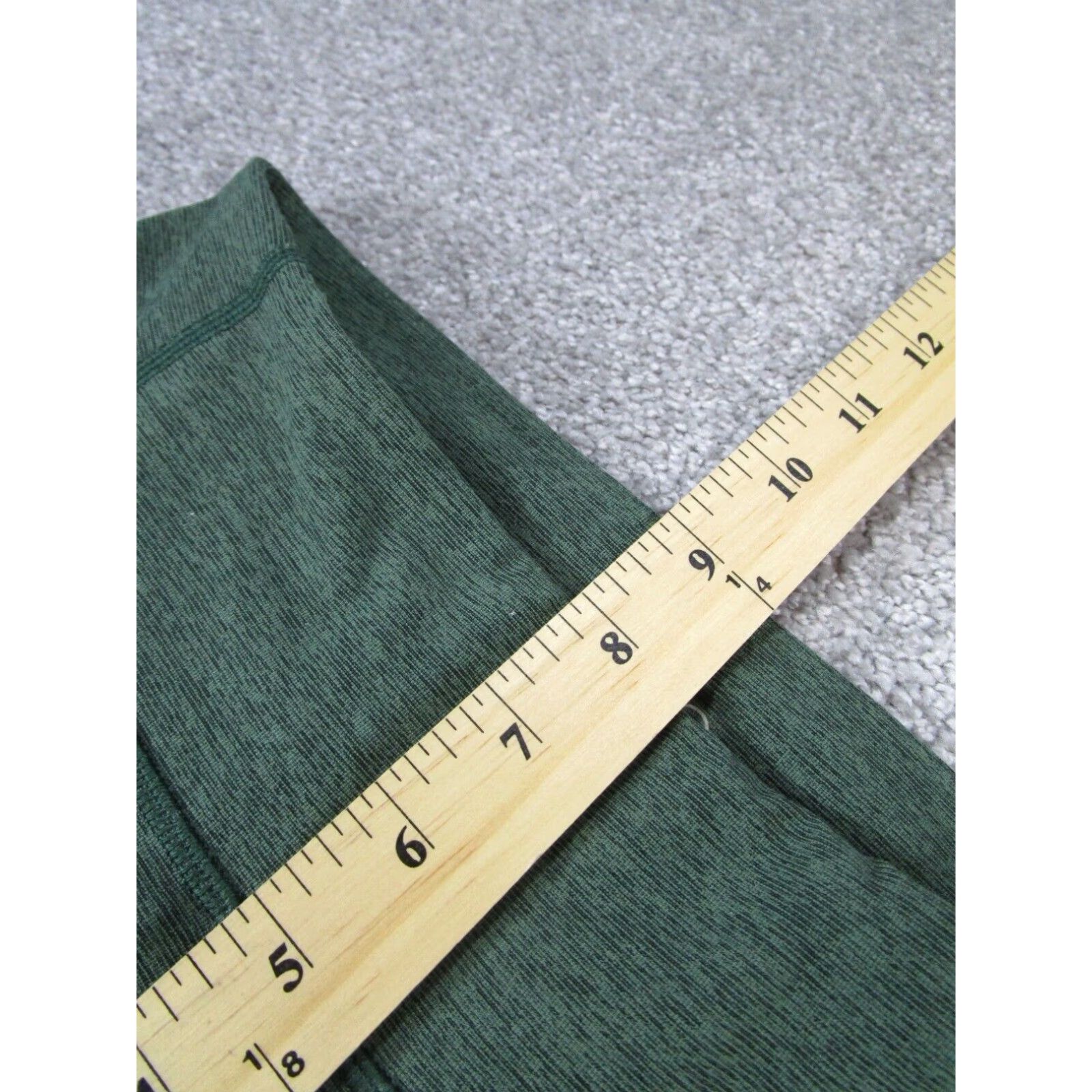 Outdoor Voices Outdoor Voices Womens XS Extra Large Green Compression Crop Workout Gym Leggings Size 26" / US 2 / IT 38 - 4 Thumbnail