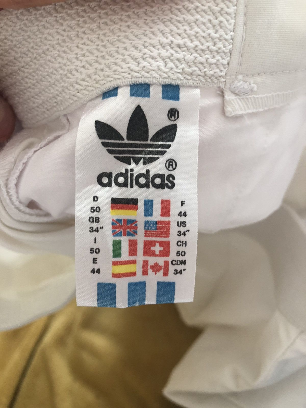 Adidas ADIDAS VINTAGE ATP TOUR TENNIS SPORT SHORTS Size US 34 / EU 50 - 5 Thumbnail