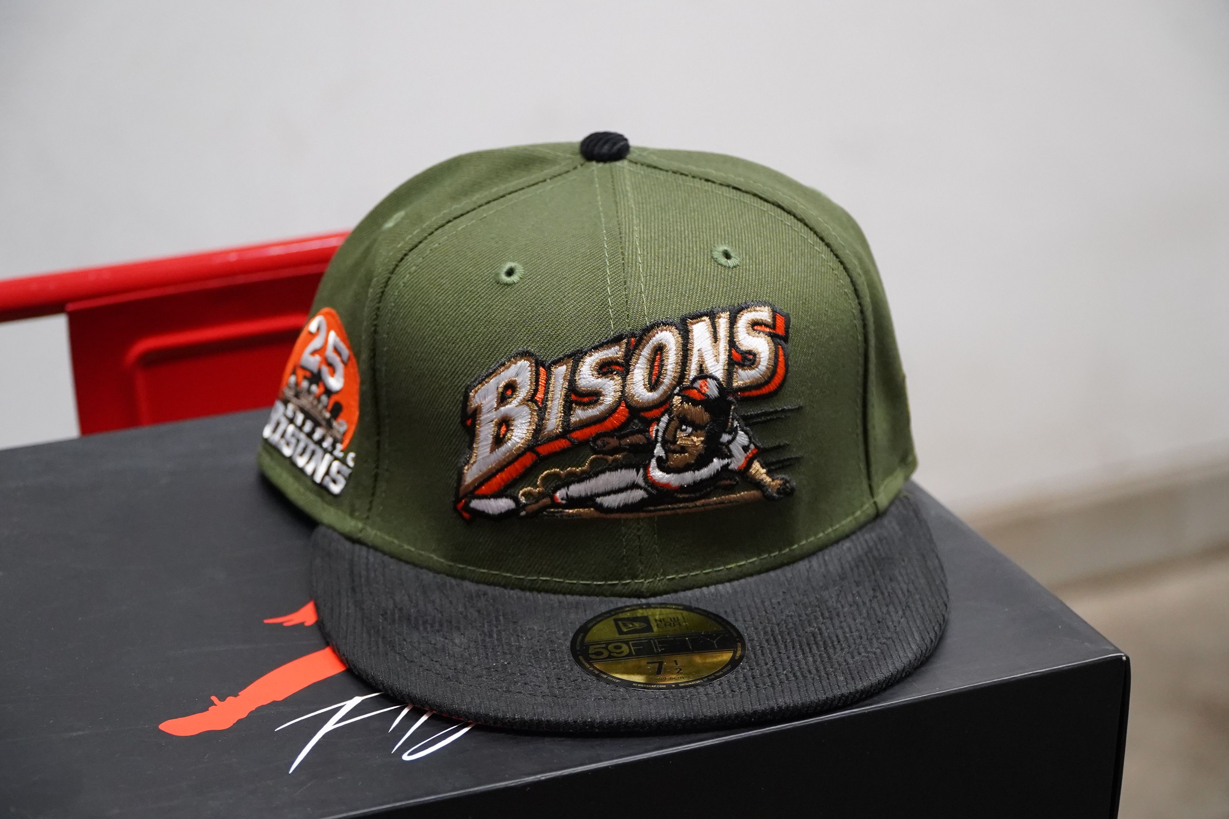New Era Buffalo Bisons New Era - 7 1/2 Size ONE SIZE - 1 Thumbnail