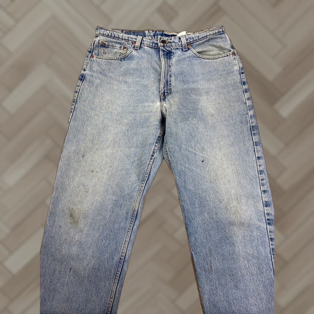 Levi's VINTAGE Levi's 550 Jeans Mens 38x30 Blue Distress USA Denim Straight Relaxed 38 INseam Regular 9862 Size US 38 / EU 54 - 1 Thumbnail