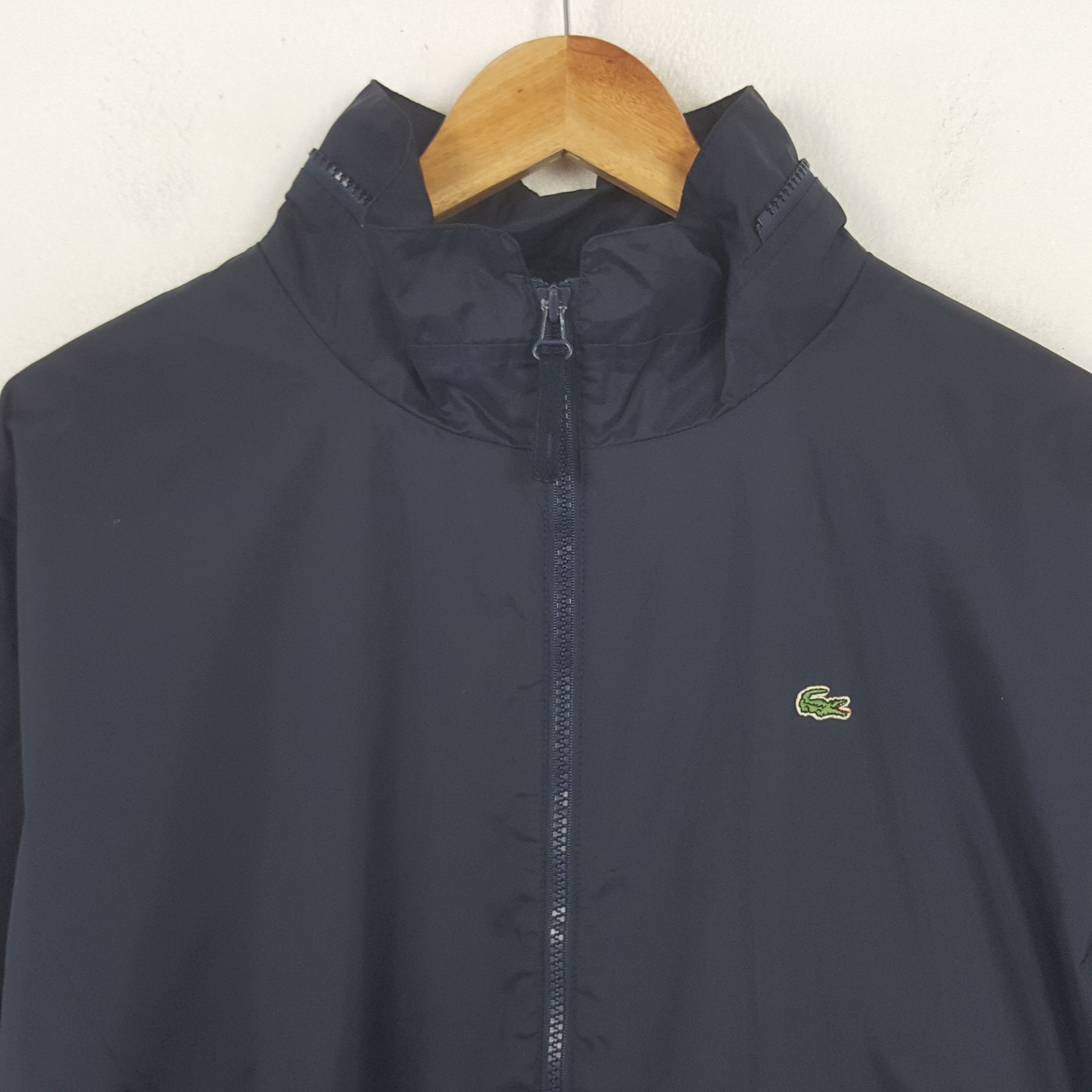 Lacoste Vintage Lacoste Windbreaker Jacket RR4 Size M / US 6-8 / IT 42-44 - 2 Thumbnail