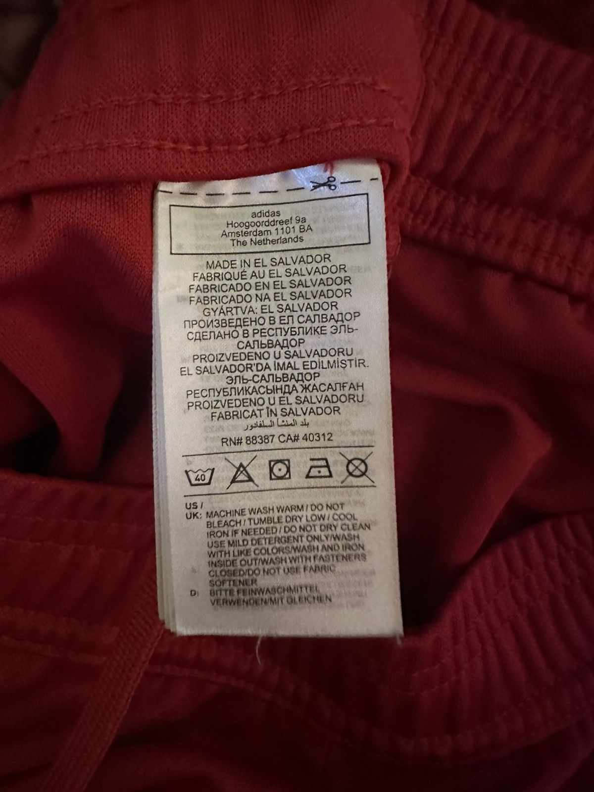 Adidas Adidas tracksuit Red size Medium Size US M / EU 48-50 / 2 - 5 Thumbnail
