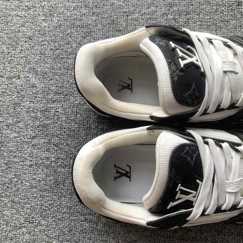 Louis Vuitton Louis Vuitton Panda Print Low-Top Fashion Sneakers -2508 Size US 8.5 / EU 41-42 - 7 Thumbnail