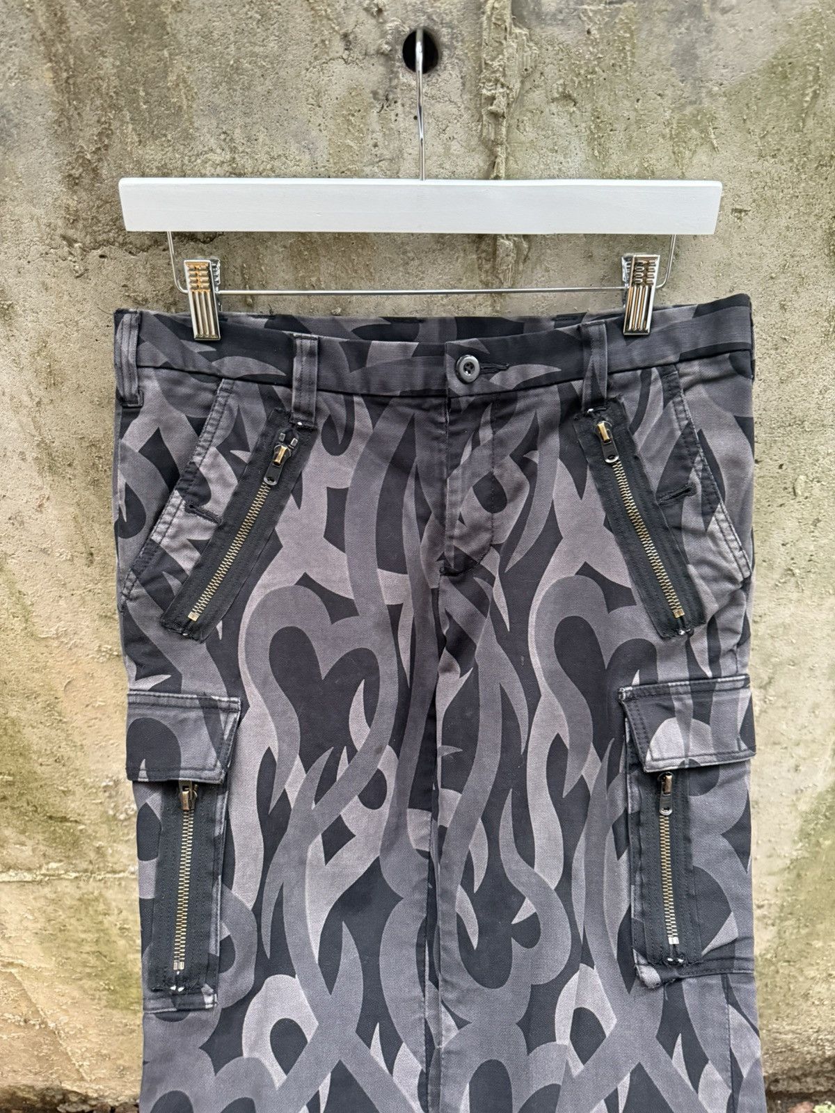 Number (N)ine AW05 Number (N)ine Tribal Camo Cargo Pants Size US 32 / EU 48 - 4 Thumbnail