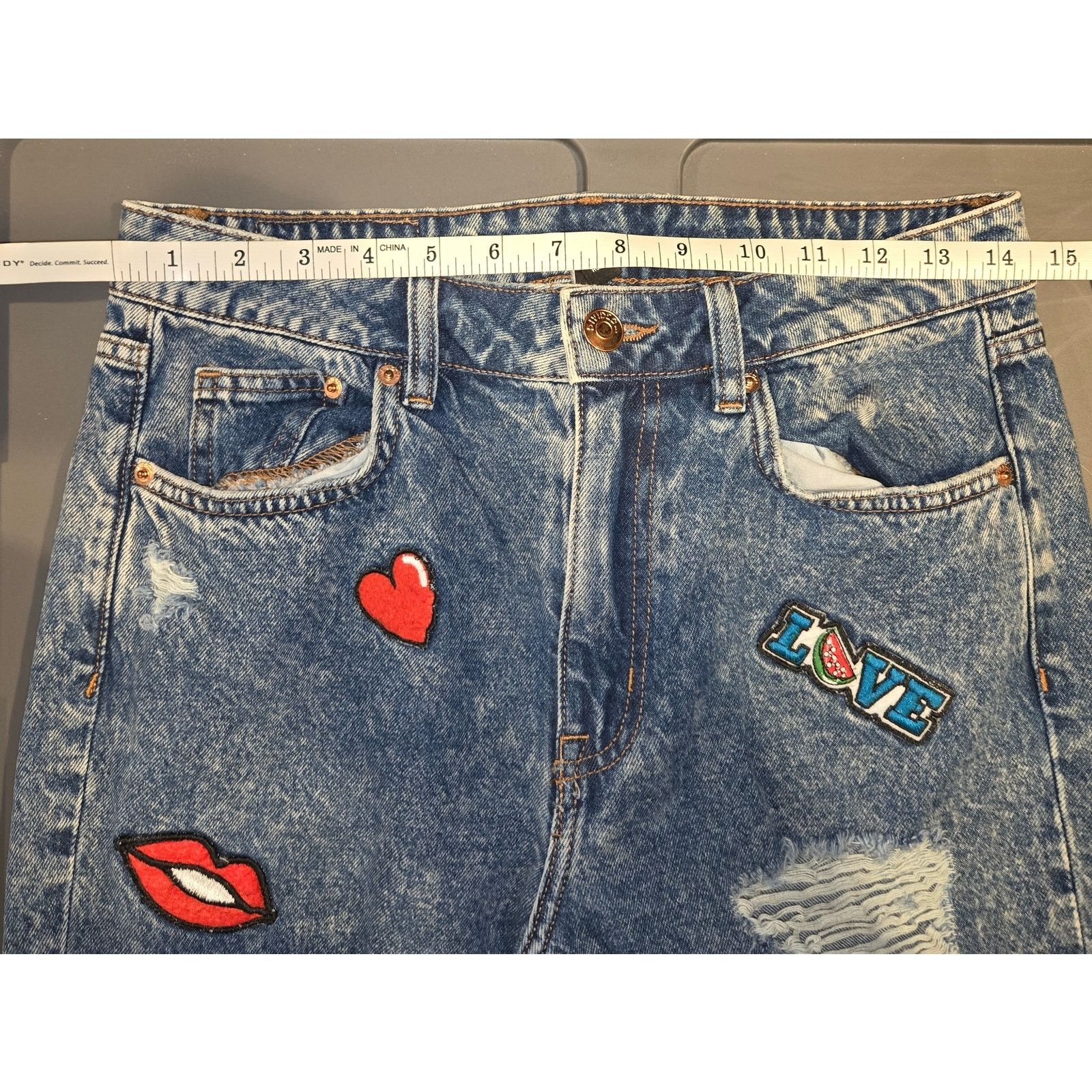 Divided Divided H&M patches distressed jeans raw hem sz 8 Size 30" / US 8 / IT 44 - 7 Thumbnail