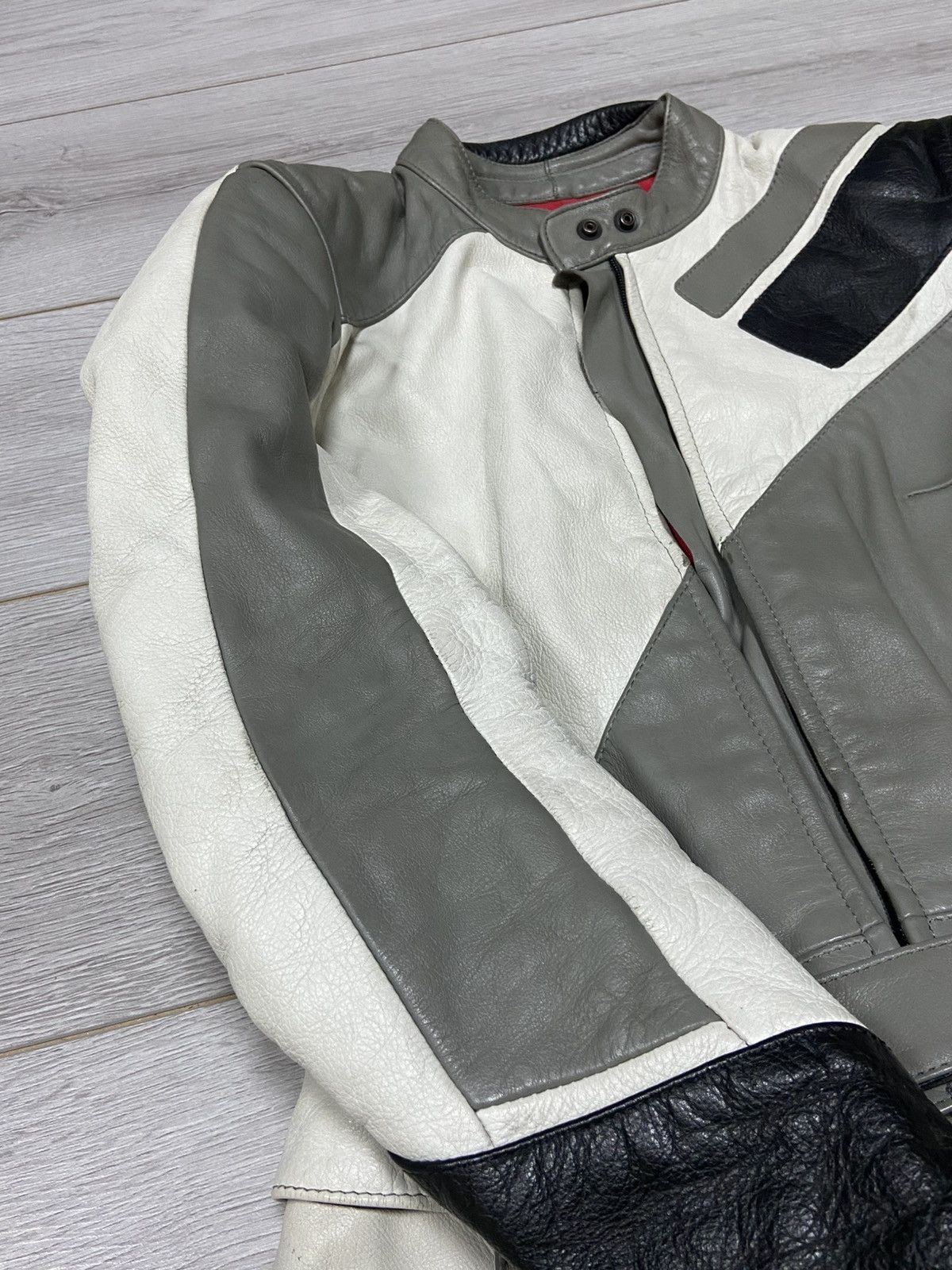 Dainese Dainese vintage big logo moto Italy leather suit pantsjacket Size US S / EU 44-46 / 1 - 6 Thumbnail