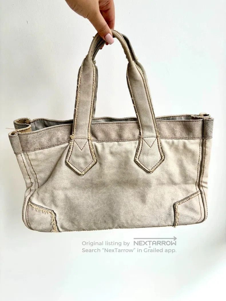 Vivienne Westwood Vivienne Westwood Heart Saturn Canvas Tote . Size ONE SIZE - 2 Thumbnail