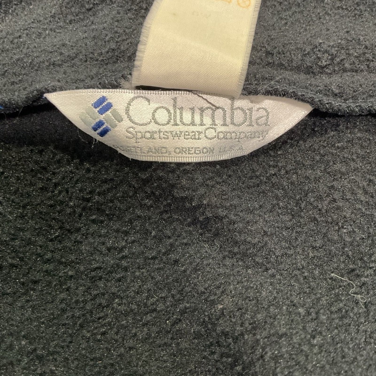 Columbia Vintage 90s Columbia Fleece Jacket Black Blue Zip Up Made US Size US L / EU 52-54 / 3 - 3 Thumbnail