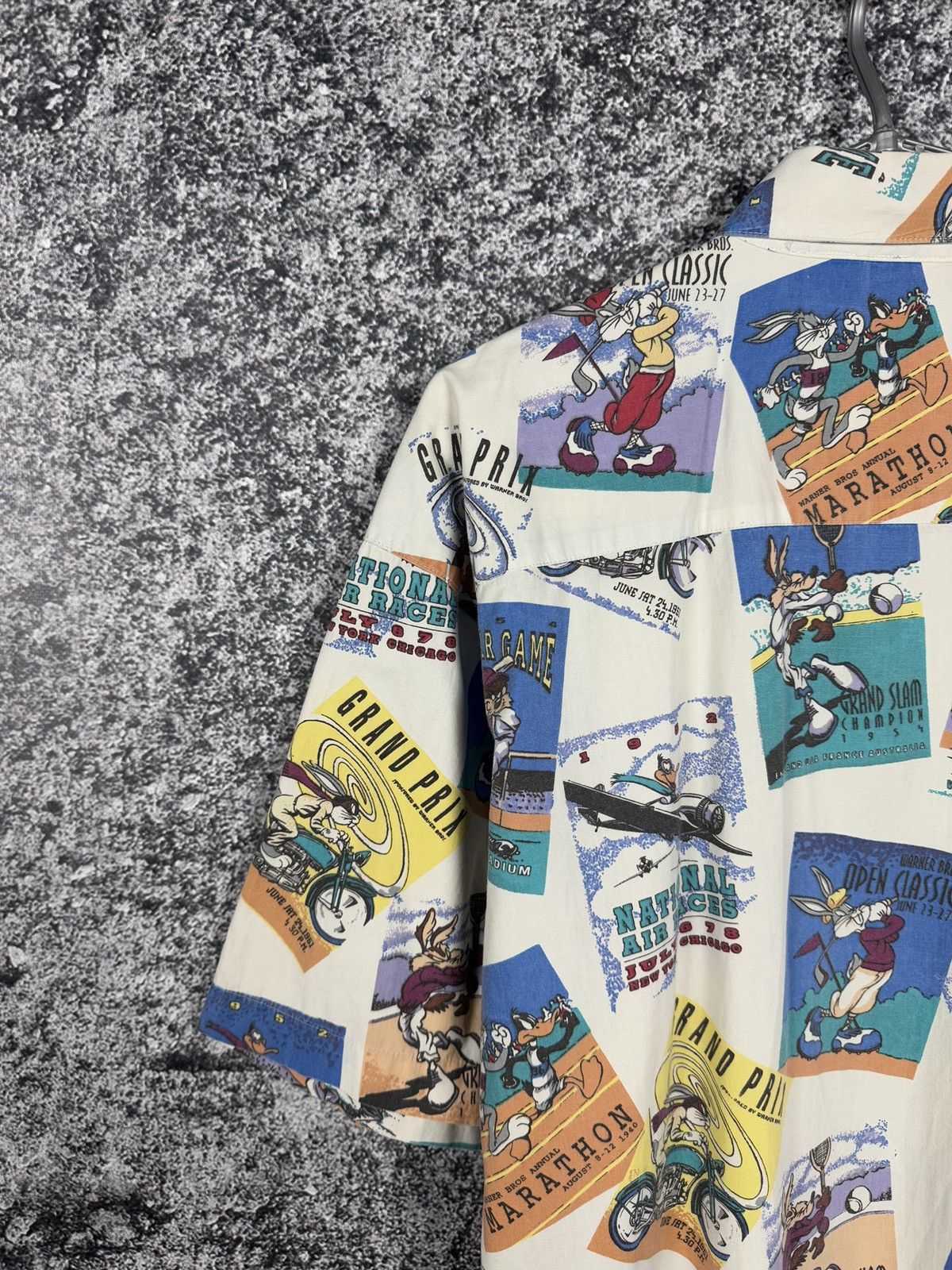 Warner Bros Rare Vintage 1993 Warner Bros Short Sleeve Shirt Bunny Taz Size US M / EU 48-50 / 2 - 12 Thumbnail