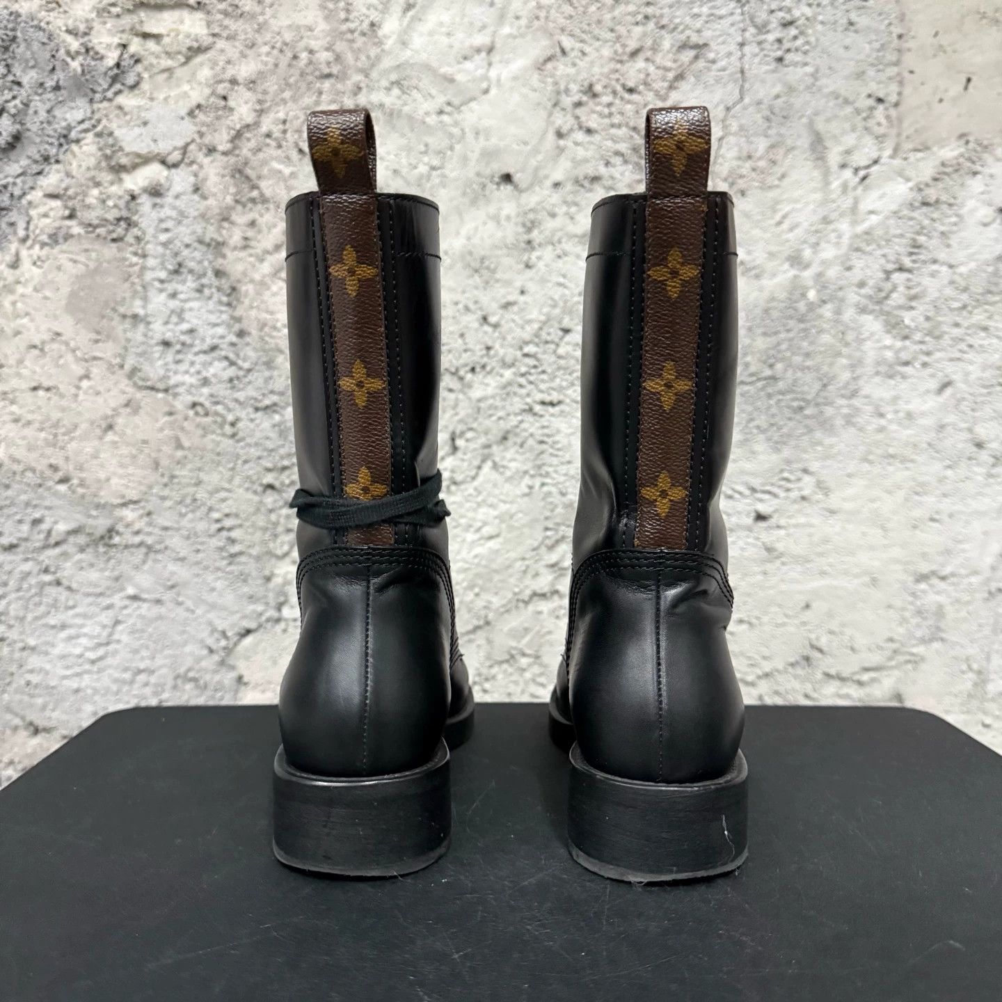 Louis Vuitton LV boots 35.5 Size US 4.5 / IT 34.5 - 3 Thumbnail
