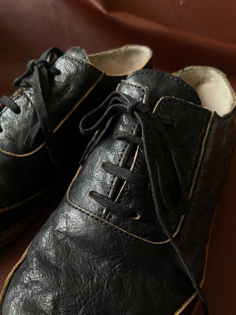 Comme des Garcons Comme des Garçons size 22 Pointed leather shoes in black Size US 7 / EU 40 - 4 Thumbnail