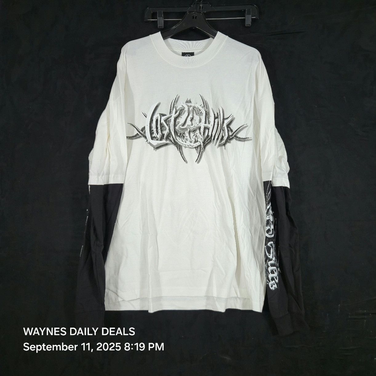 Lost hills graphic shirt