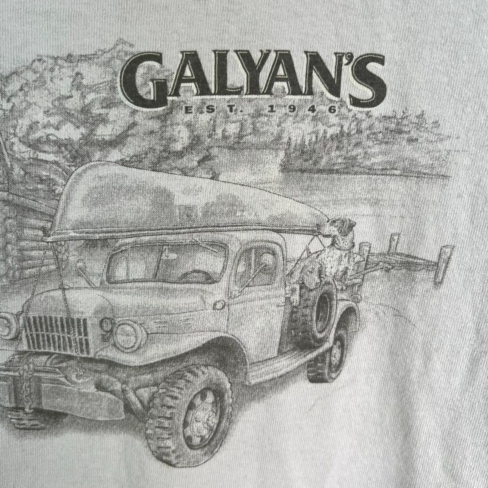 Vintage VINTAGE Galyan's Trading Co. T-Shirt Men 2XL Gray Short Sleeve Crew Neck Cotton Graphic Print Outdoor 90s Size US XXL / EU 58 / 5 - 2 Thumbnail